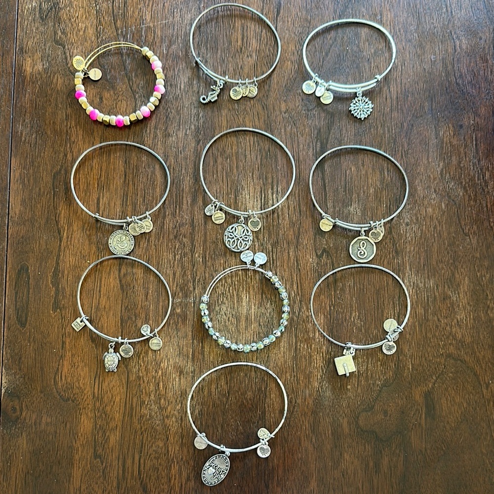 ♾️Silver and Gold Charm Bracelet Set.  Alex and Ani.